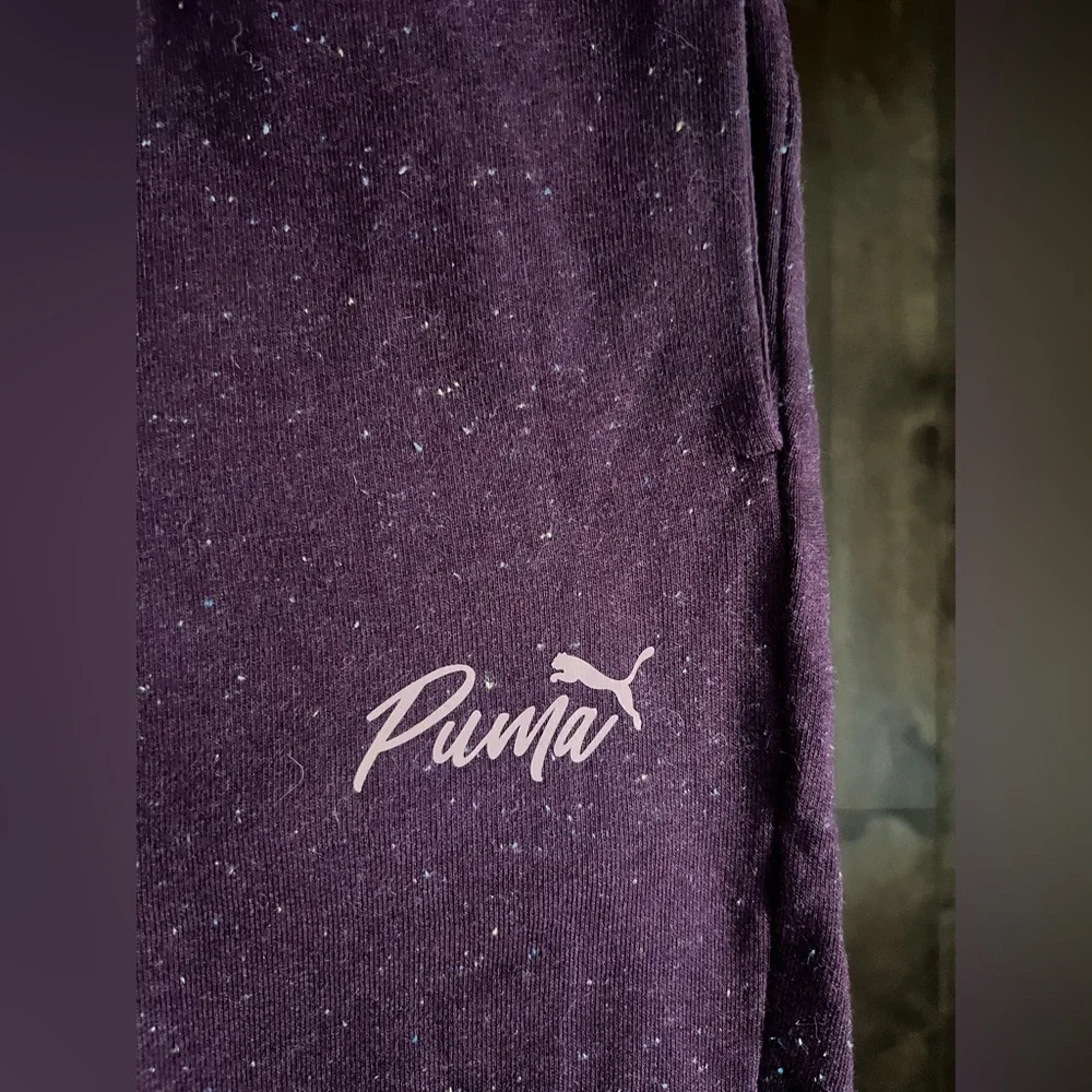 Puma Women's Live In Burgundy Speckled Sweatpants - Picture 9 of 12